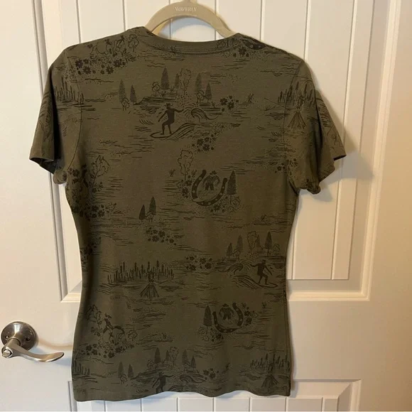 Stio Olive Graphic T-Shirt - Picture 4 of 4